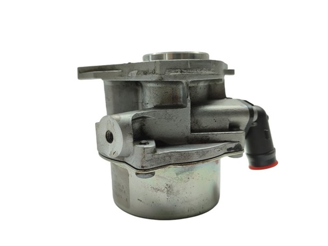 146502327R RENAULT Вакуумный насос купить в Днепр