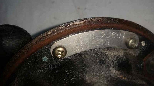 Bomba a vácuo Nissan Primera P10