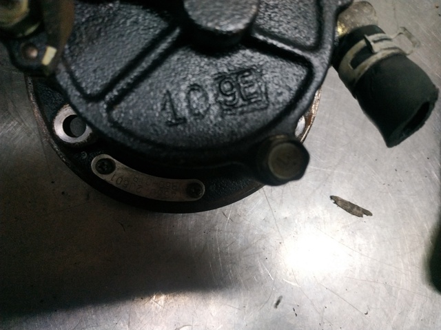 Bomba a vácuo Nissan Primera P10