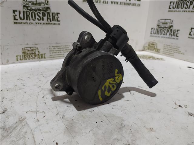 146502W202 NISSAN Вакуумный насос купить в Черновцы