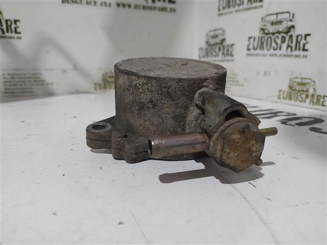 146502W202 NISSAN Насос вакуумный купить в Украина