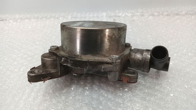146503760R NISSAN Насос вакуумный купить в Кривой Рог