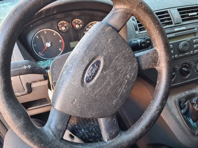 FORD 1474084 Крыло переднее левое в наличии Черкассы
