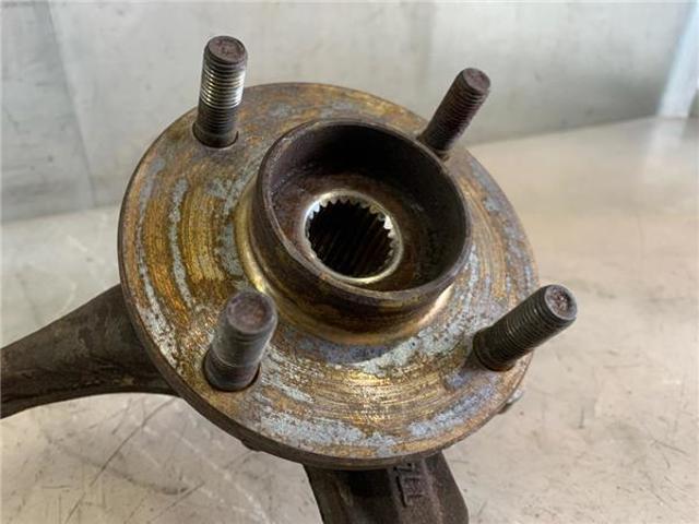 1474306 FORD Цапфа (поворотный кулак) передний правый купить в Хмельницкий