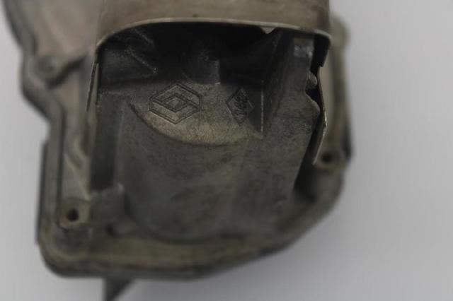 147B07424R RENAULT Регулирующая заслонка EGR купить в Кривой Рог
