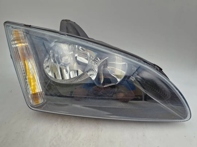 FORD 1483060 Правая фара в наличии Черновцы
