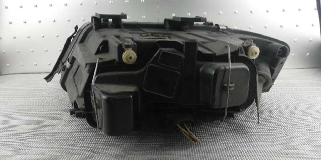 VAG 14847400 Правая фара в наличии Хмельницкий