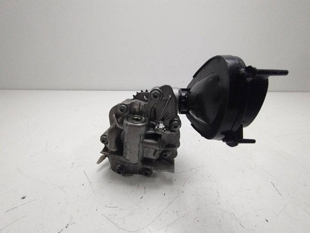 150001650R Масляный насос купить Харьков