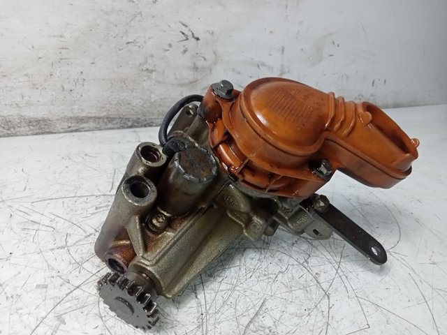 RENAULT 150002257R Масляный насос в наличии Ужгород