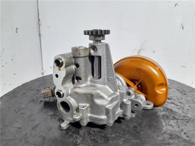 RENAULT 150002257R Насос масляный в наличии Ужгород