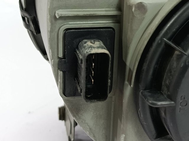MERCEDES 15060700LI Фара левая в наличии Тернополь