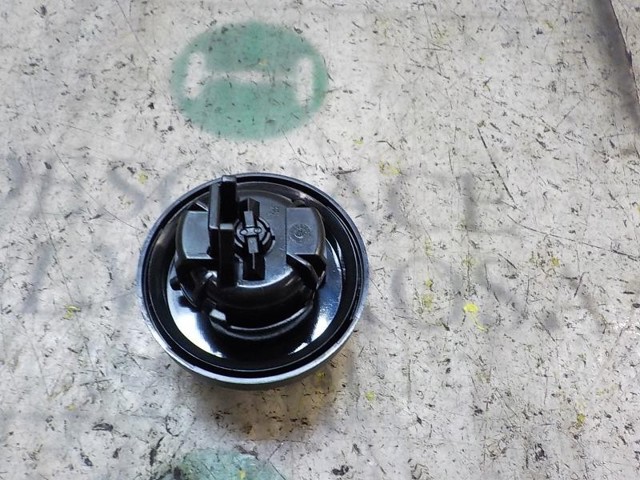 Tampa (tampão) do tanque de combustível Peugeot Partner