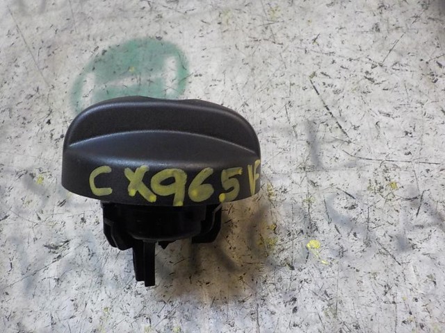 Tampa (tampão) do tanque de combustível Peugeot Partner