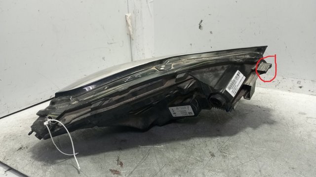 151495200C TESLA Фара левая купить в Ужгород