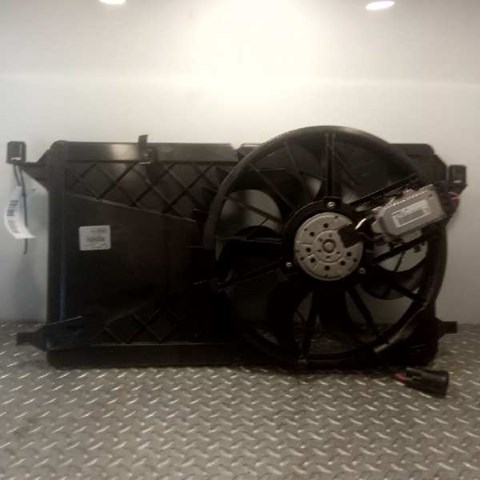Difusor do radiador de esfriamento, montado com motor e roda de aletas 1530549 Ford