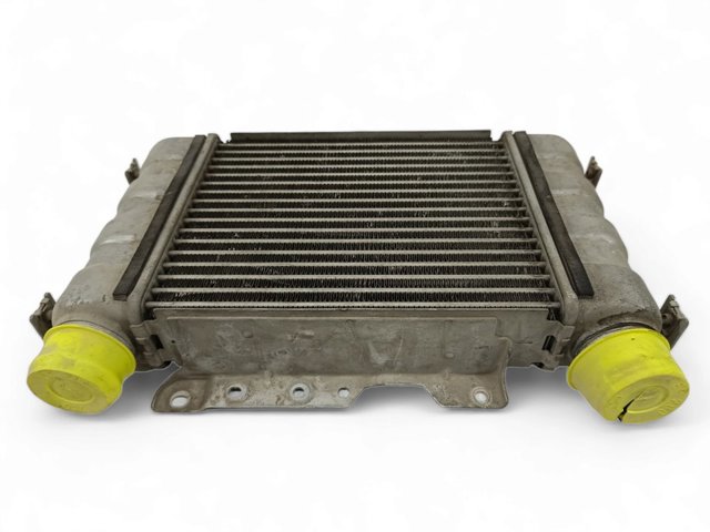 MITSUBISHI 1530A018 Радиатор интеркуллера в наличии Хмельницкий