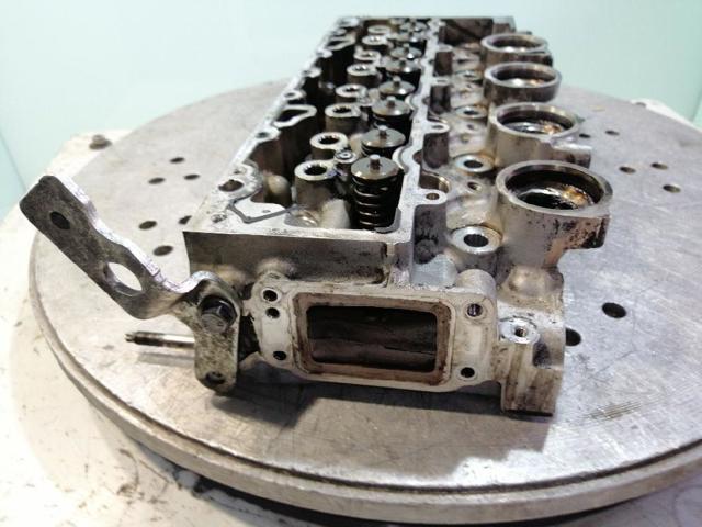 FORD 1535125 ГБЦ в наличии Николаев