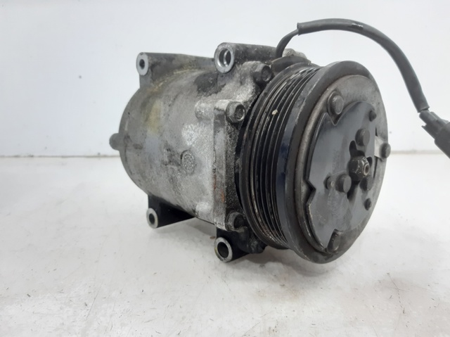 FORD 1536196 Компрессор кондиционера в наличии Запорожье
