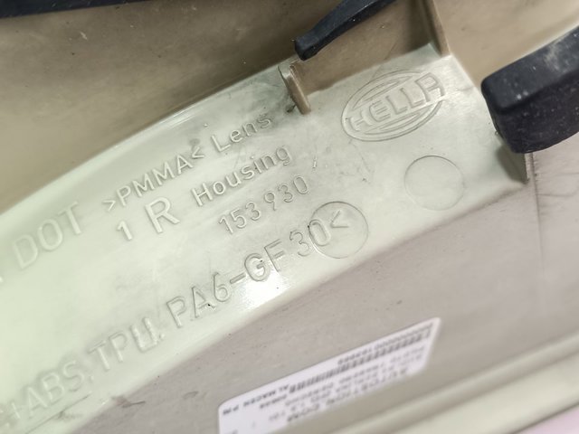 VAG 153930 Фонарь задний правый в наличии Запорожье