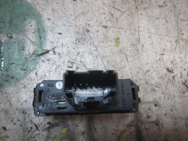 1553762 FORD Кнопка аварийки купить в Кривой Рог