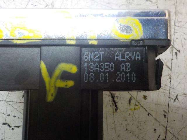 FORD 1553762 Кнопка аварийки в наличии Ровно
