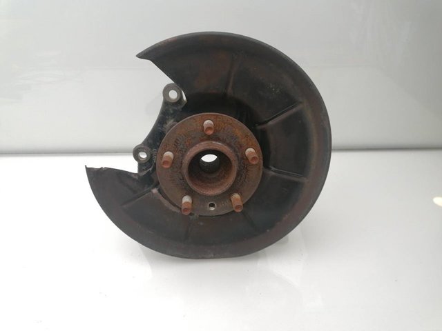 FORD 1556399 Цапфа передняя левая в наличии Каменское
