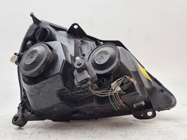 RENAULT 15601700 Левая фара в наличии Черкассы