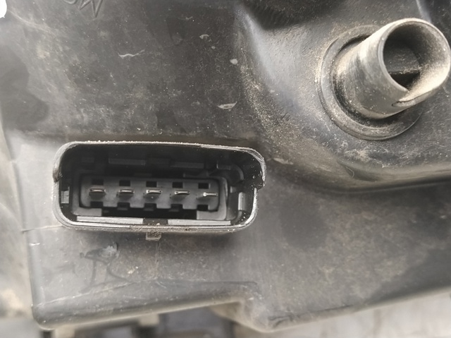 15601800RE RENAULT Фара правая купить в Львов