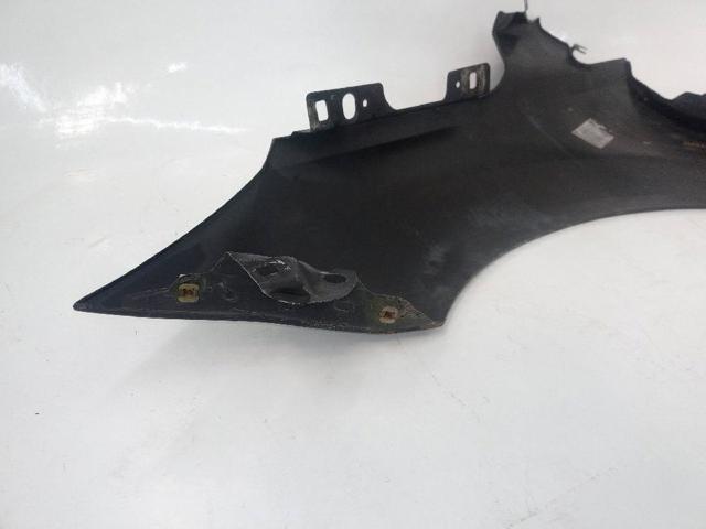 FORD 1562245 Крыло переднее правое в наличии Киев