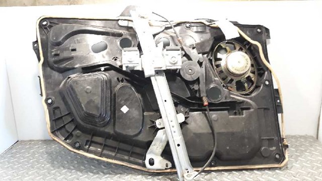 FORD 1567722 Стеклоподъемник передней правой двери в наличии Кривой Рог