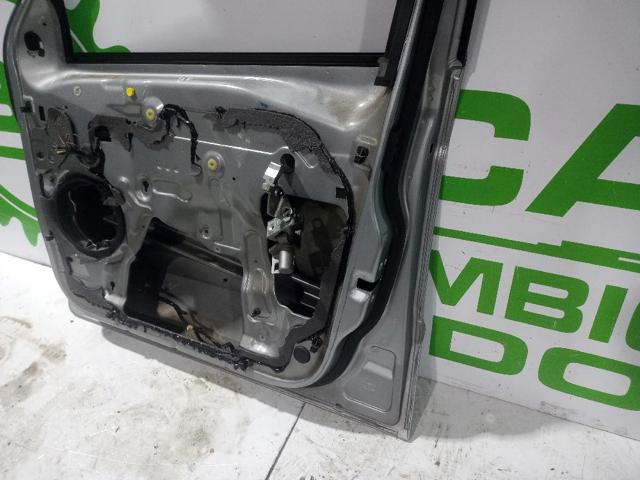 FORD 1572631 Дверь передняя правая в наличии Тернополь
