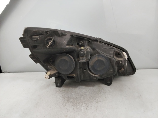 RENAULT 15810300 Левая фара в наличии Кривой Рог