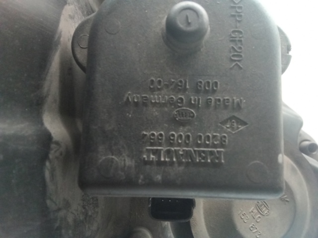 15811300 RENAULT Левая фара купить в Чернигов