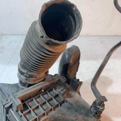 Caixa de filtro de ar Ford Fiesta CB1