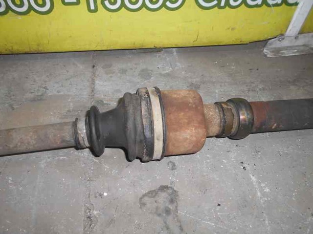 FORD 1600646 Правая полуось в наличии Житомир