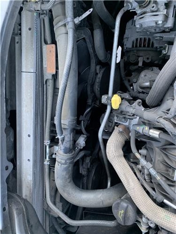 Radiador de esfriamento de motor 1608998080 PEUGEOT