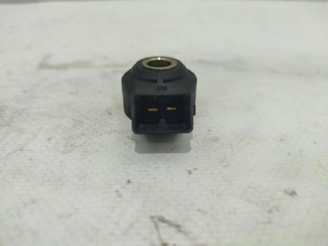 SSANG YONG 1611533328 Датчик детонации в наличии Чернигов