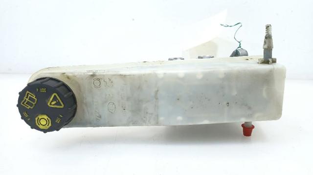 Cilindro mestre do freio Opel Zafira K0