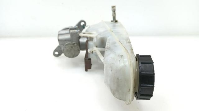 Cilindro mestre do freio Opel Zafira K0