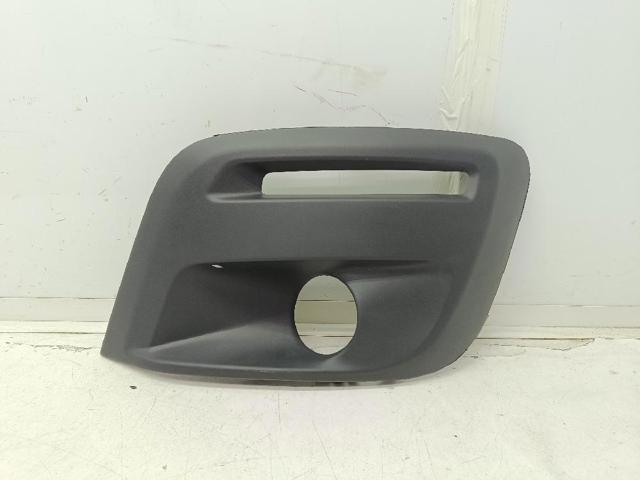 1613564580 PEUGEOT Заглушка (решетка) противотуманных фар бампера переднего купить в Харьков