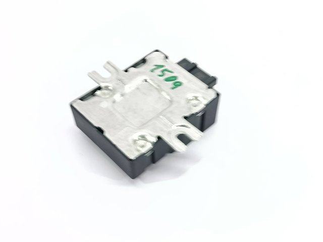 16147404880 BMW Модуль управления (ЭБУ) топливным насосом купить в Запорожье