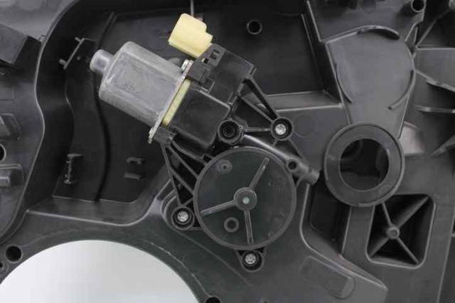 FORD 1633101 Стеклоподъемник передней правой двери в наличии Николаев