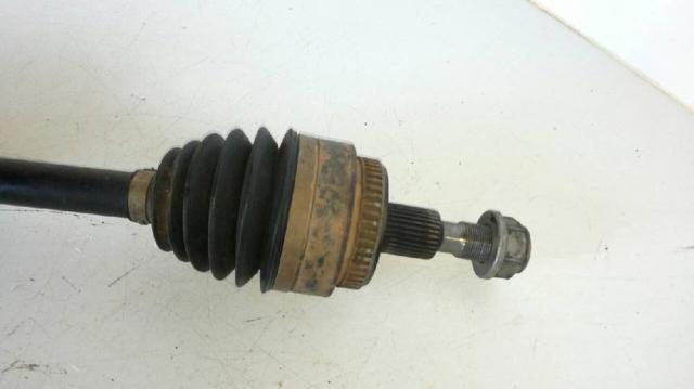 1633300401 MERCEDES Левая полуось купить в Черкассы
