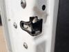 Fecho da porta dianteira esquerda 1633561480 PEUGEOT