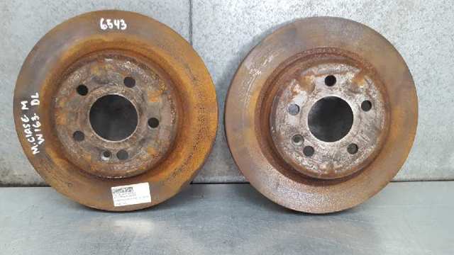 Disco do freio dianteiro 1634210412 MERCEDES