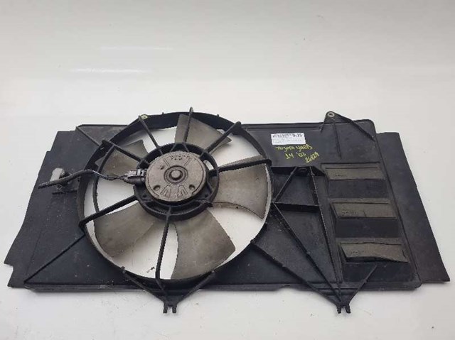 Motor esquerdo de ventilador do sistema de esfriamento 1636323030 Toyota