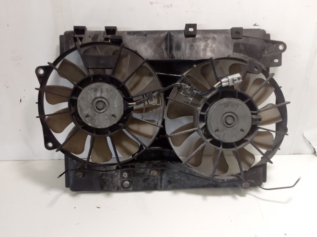 Motor esquerdo de ventilador do sistema de esfriamento 1636326070 Toyota