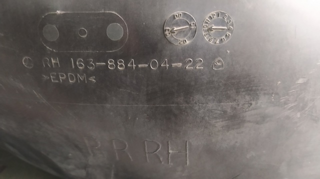 MERCEDES 1638840422 Подкрылок задний правый в наличии Киев