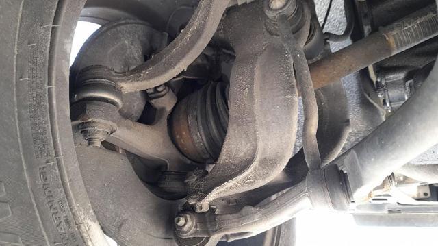 1640790280 PEUGEOT Цапфа передняя левая купить в Полтава
