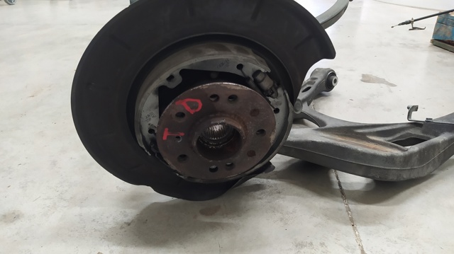 1643502006 MERCEDES Рычаг задней подвески нижний правый купить в Запорожье